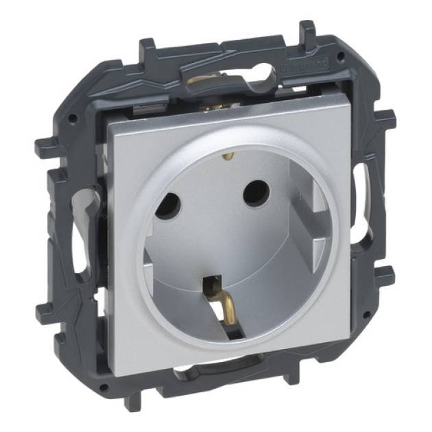 Niloé Step 2P+F csatlakozóaljzat (csavaros), alumínium 