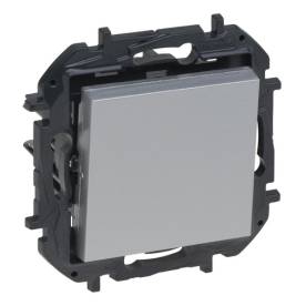 Niloé Step egypólusú kapcsoló, 10AX, alumínium