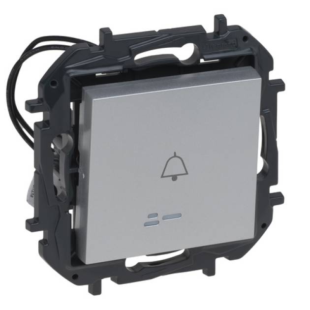 Niloé Step egypólusú nyomó jelzőfénnyel, csengőjellel, alumínium 