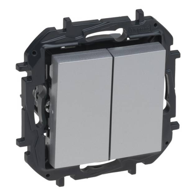 Niloé Step kettős váltókapcsoló, 10AX, alumínium 