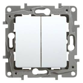 Niloé váltókapcsoló 10 AX + nyomó 6 A - 250 V±, fehér