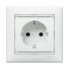 Valena 2P+F csatlakozóaljzat biztonsági zsaluval, fehér 