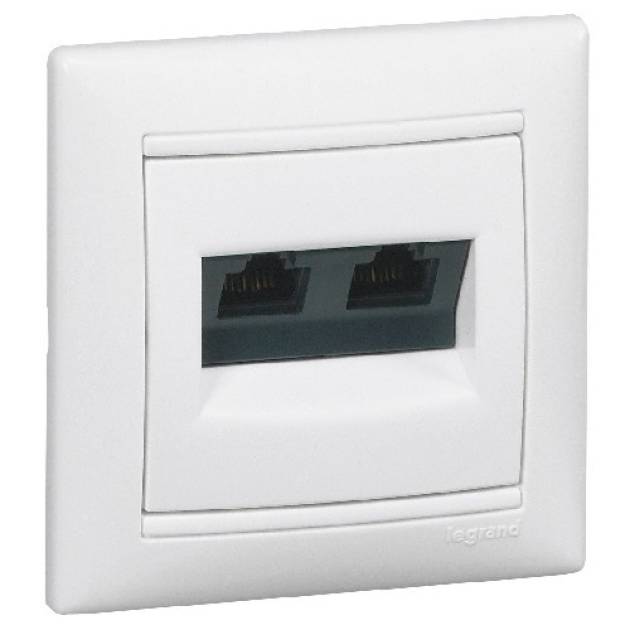 Valena 2xRJ45 LCS2 Cat5e UTP aljzat, körömmel, fehér 