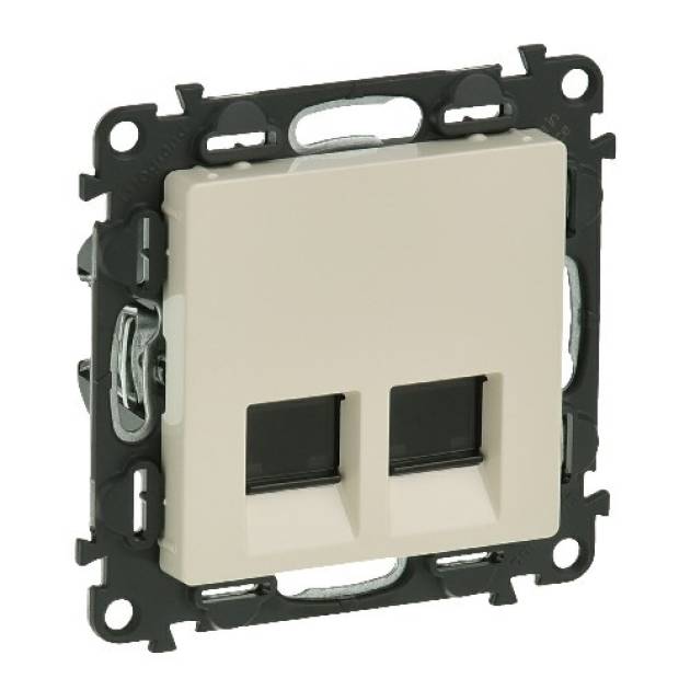 Valena Life 2xRJ45 Cat. 5e UTP csatlakozóaljzat  elefántcsont 