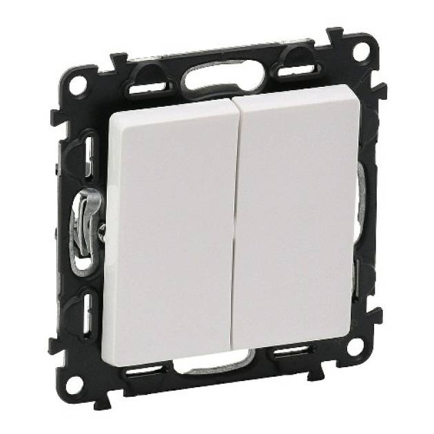 Valena Life csillárkapcsoló 10 AX fehér 