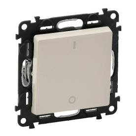 Valena Life kétpólusú kapcsoló 10 AX elefántcsont