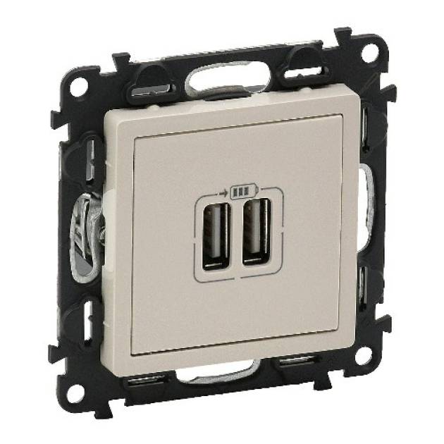 Valena Life kettős USB-A+A töltőaljzat, 5V - 3 A - 15 W, elefántcsont 